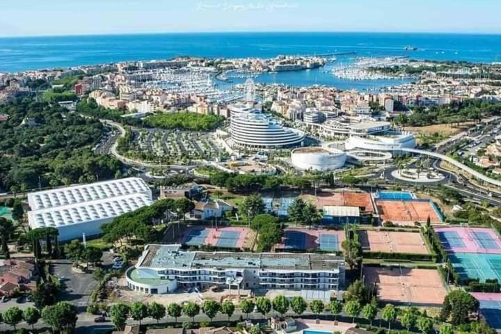 Agreable Petite Maison 2 Chambres, De 48m2 Sans Vis-a-vis Et Parking Privatif Holiday home *